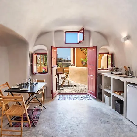 Amelie's Caves By Niko Foinikia (Santorini)